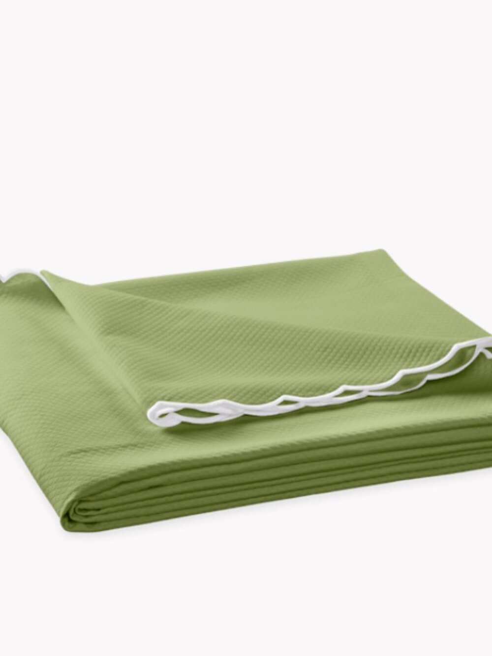 Matouk KING Spring Green Matelasse Coverlet White Scalloped Edge